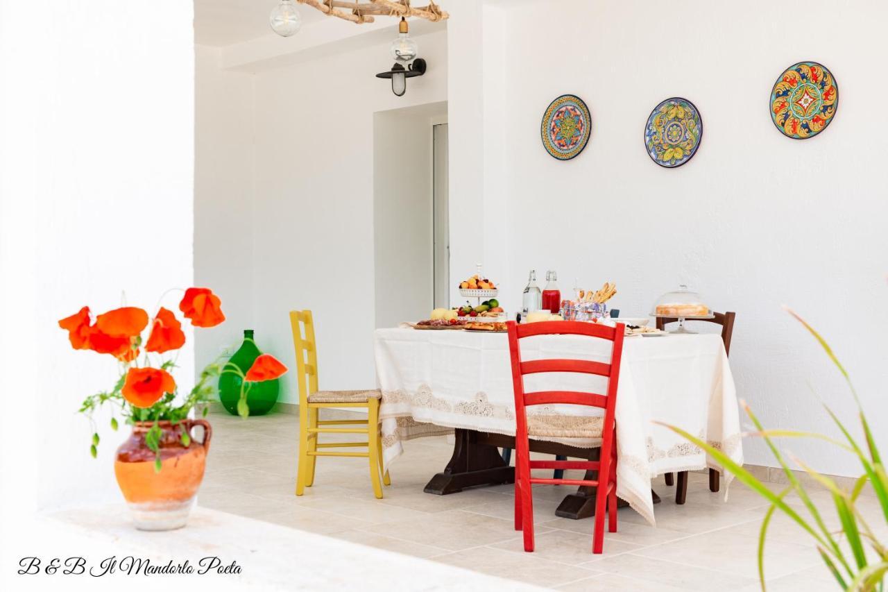 Bed and Breakfast Il Mandorlo Poeta à Ostuni Extérieur photo