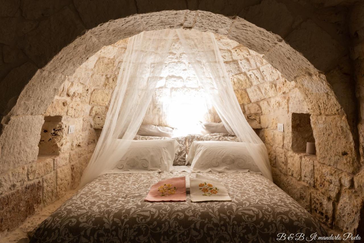 Bed and Breakfast Il Mandorlo Poeta à Ostuni Extérieur photo