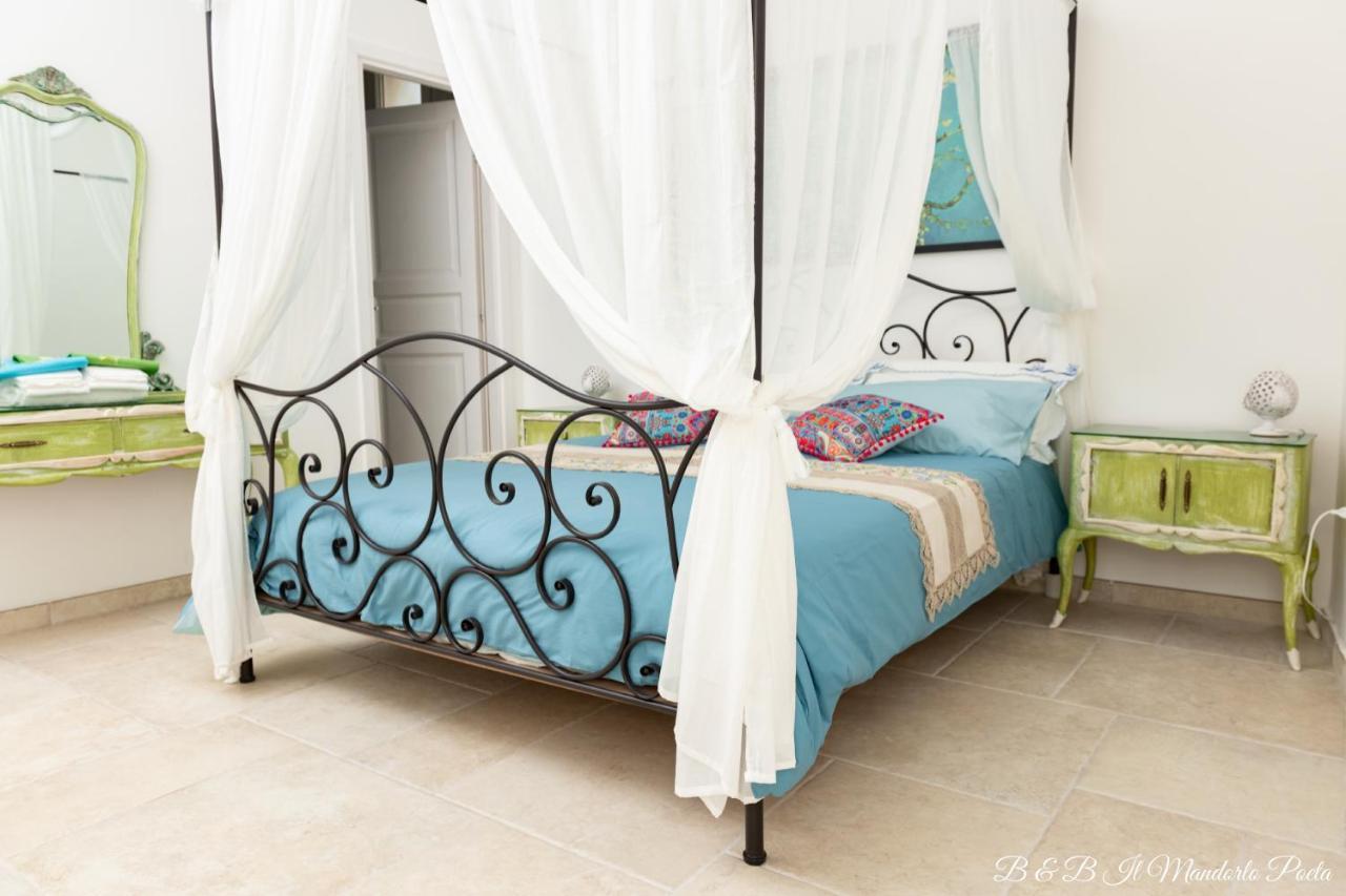 Bed and Breakfast Il Mandorlo Poeta à Ostuni Extérieur photo