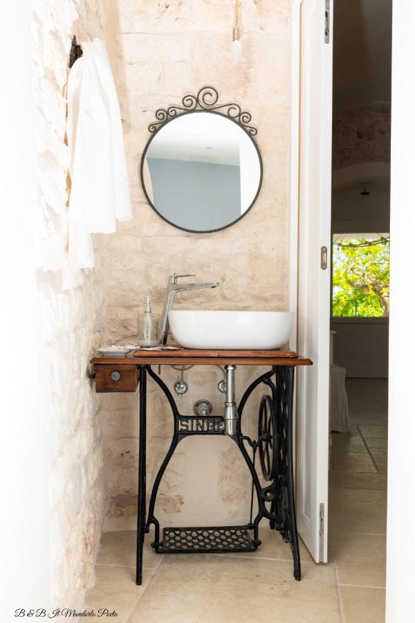 Bed and Breakfast Il Mandorlo Poeta à Ostuni Extérieur photo
